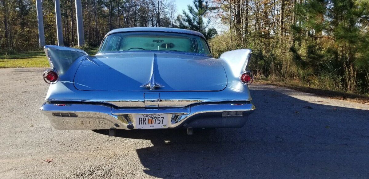 1961 Chrysler Imperial - photo 3