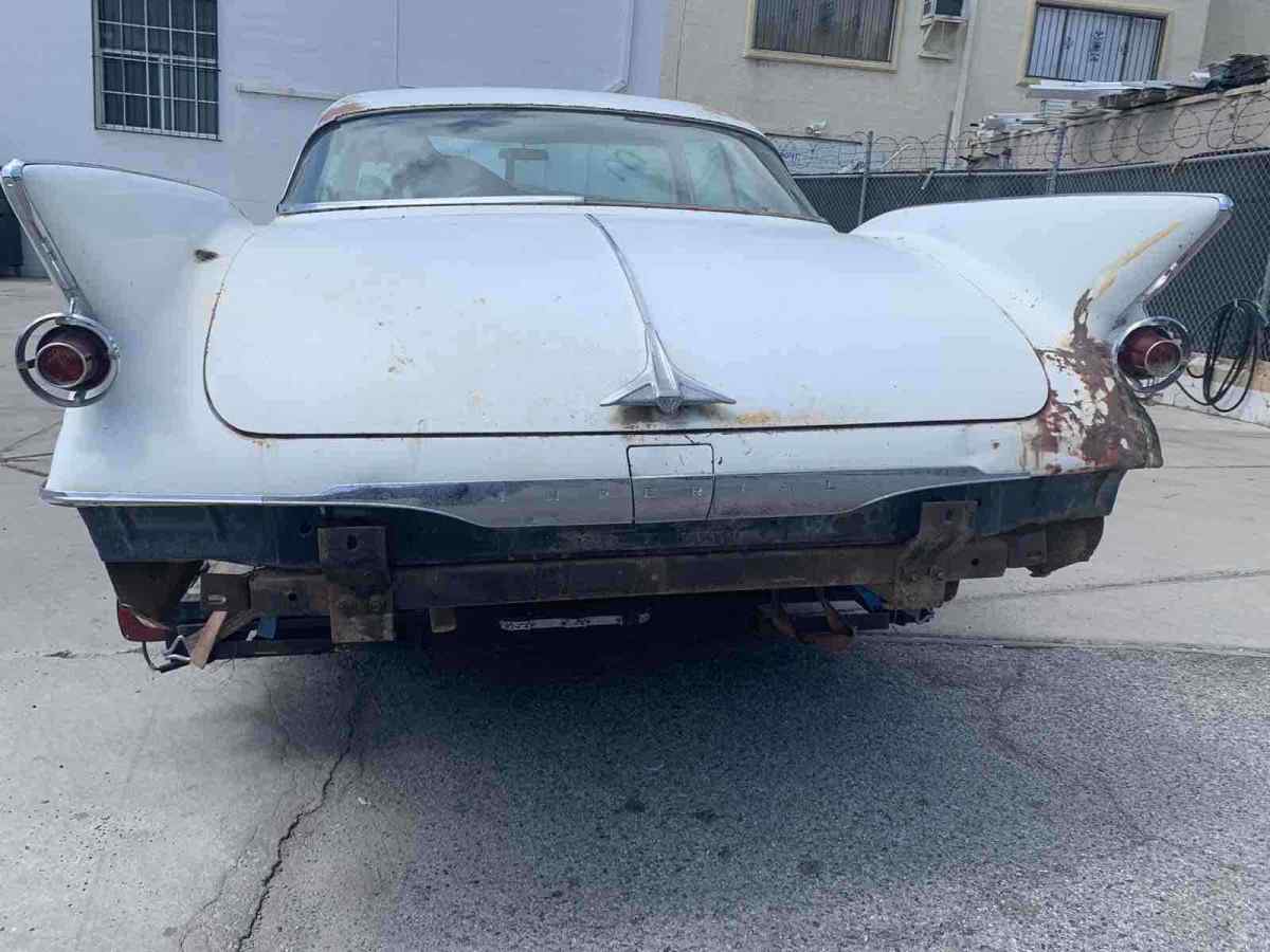 1961 Chrysler Imperial - photo 4