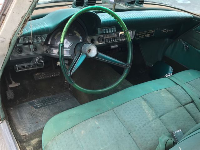 1961 Chrysler New Yorker Sedan - photo 11