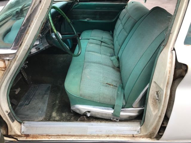 1961 Chrysler New Yorker Sedan - photo 12