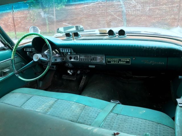 1961 Chrysler New Yorker Sedan - photo 13