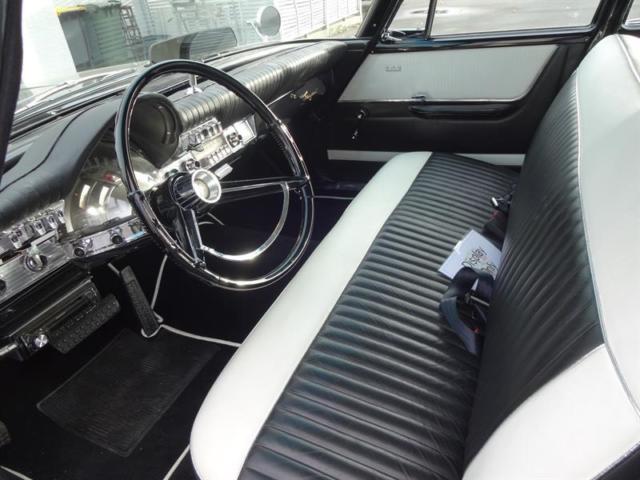 1961 Chrysler Newport 4 Door Sedan - photo 12