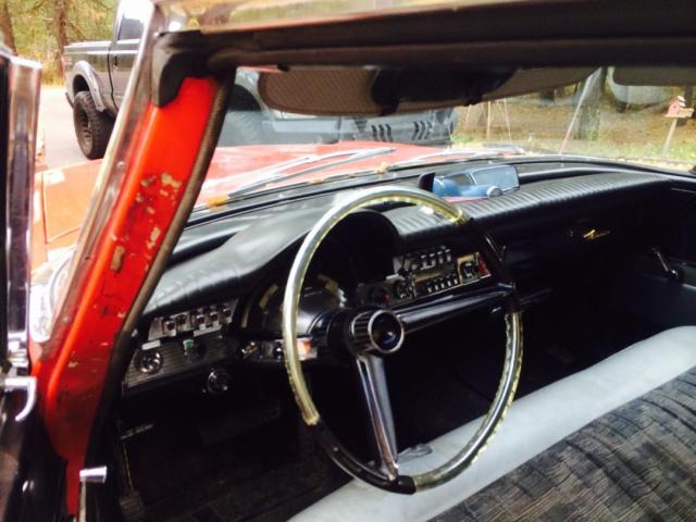 1961 Chrysler Windsor 4 Door Sedan - photo 4