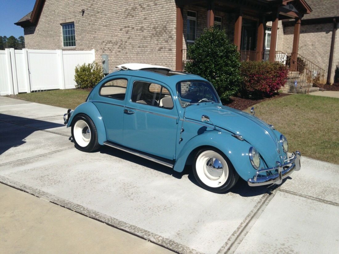 1961 Classic Ragtop VW Beetle 1961 Volkswagen Beetle - Classic