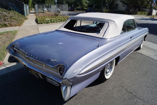 1961 Oldsmobile Starfire CONVERTIBLE FROM PETERSEN AUTOMOTIVE MUSEUM - photo 4
