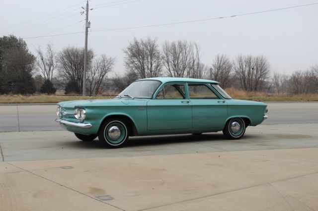 1961 Chevrolet Corvair - photo 2