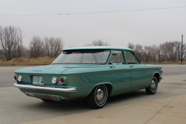 1961 Chevrolet Corvair - photo 3