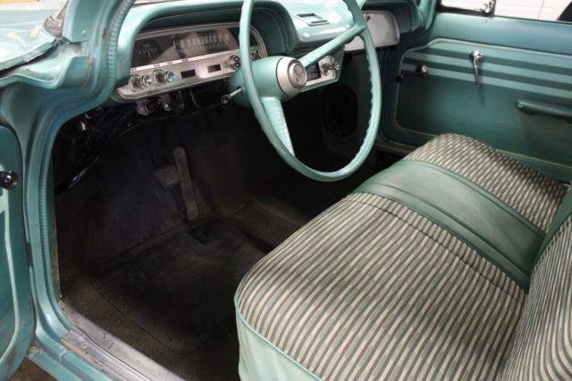 1961 Chevrolet Corvair - photo 9