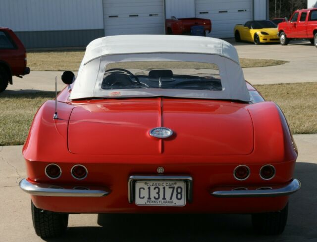 1961 Chevrolet Corvette 270HP #'S MATCH - photo 10