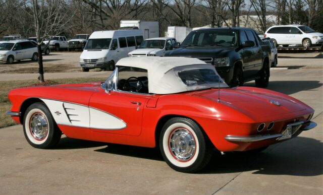 1961 Chevrolet Corvette 270HP #'S MATCH - photo 12