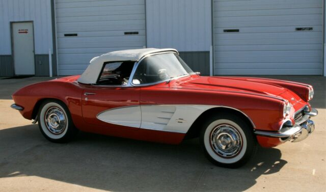 1961 Chevrolet Corvette 270HP #'S MATCH - photo 6