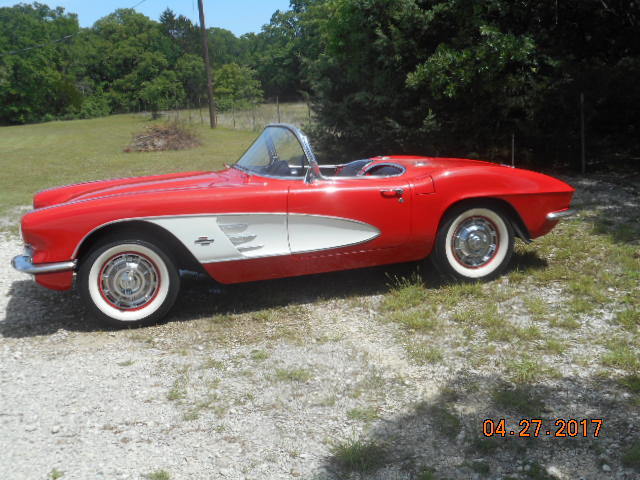 1961 Chevrolet Corvette Vinyl - photo 4