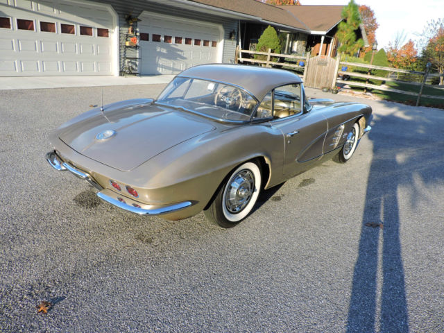 1961 Chevrolet Corvette - photo 4