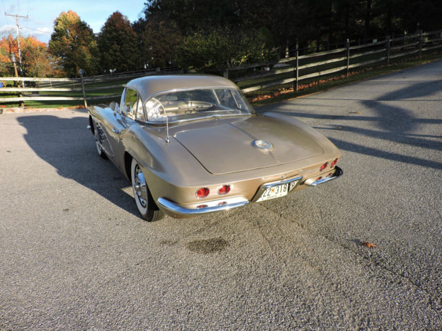 1961 Chevrolet Corvette - photo 6