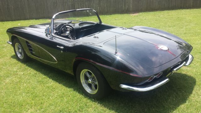 1961 Chevrolet Corvette - photo 5