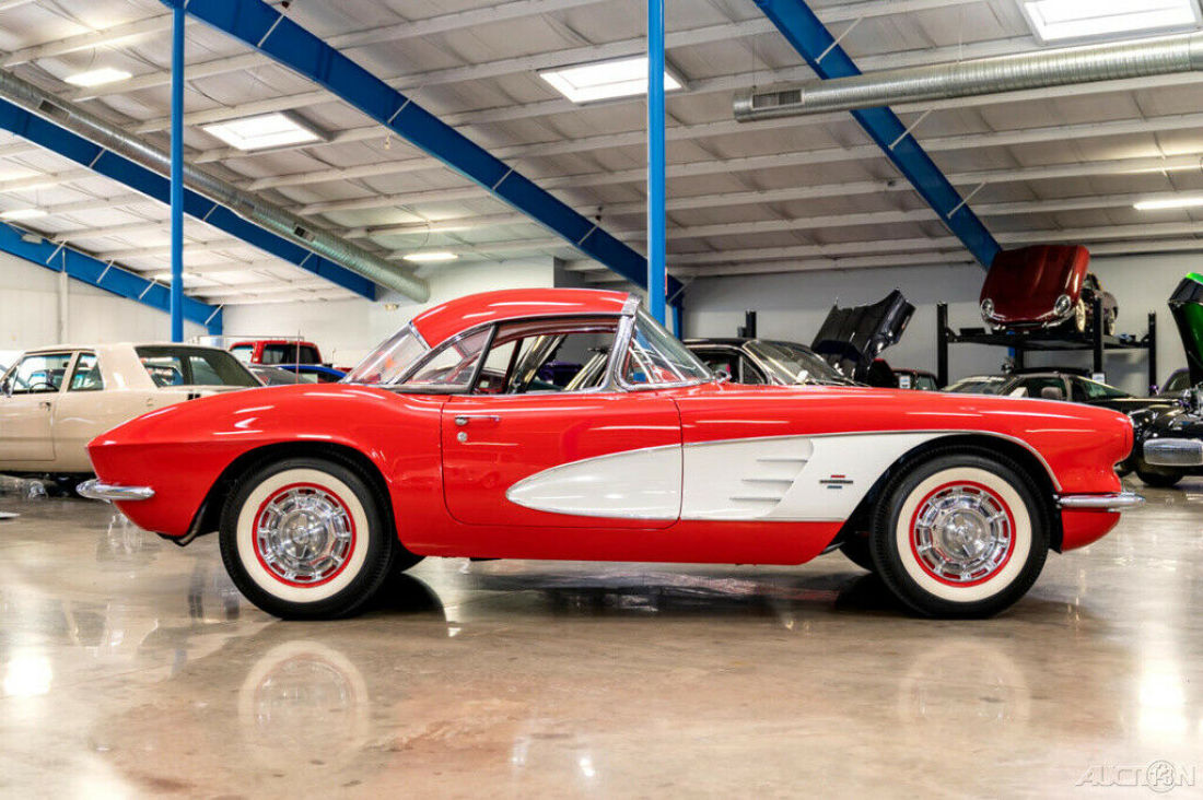 1961 Chevrolet Corvette 1961 Corvette 283ci/270hp 2x4bbl Hardtop Convertible 61 - photo 6