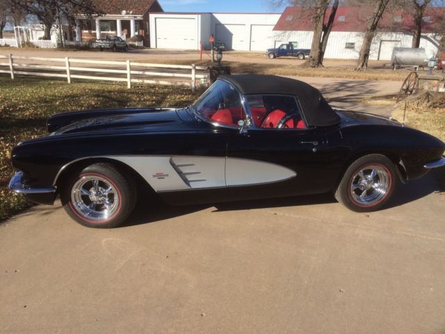 1961 Chevrolet Corvette - photo 6