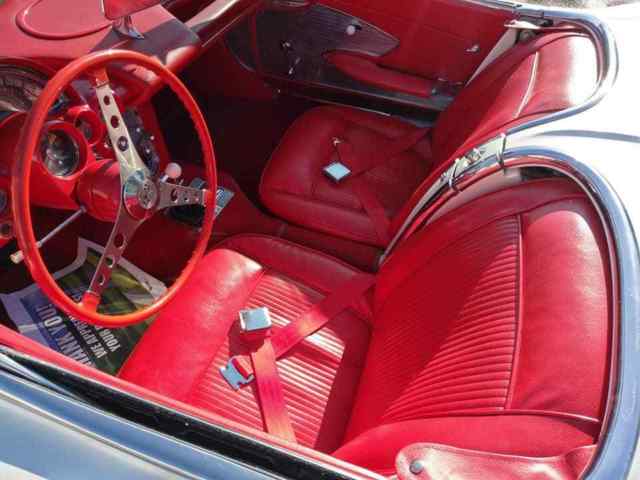 1961 Chevrolet Corvette - photo 6