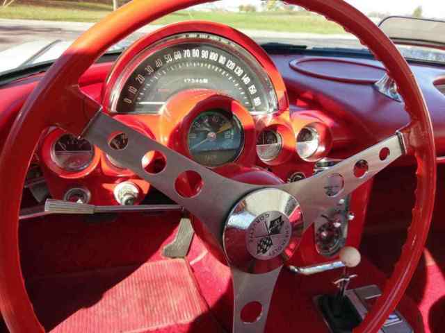 1961 Chevrolet Corvette - photo 9