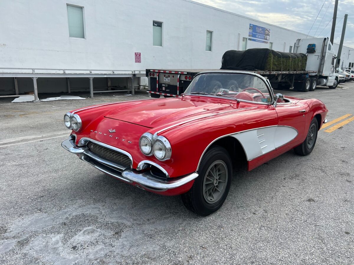 1961 Chevrolet Corvette - photo 4