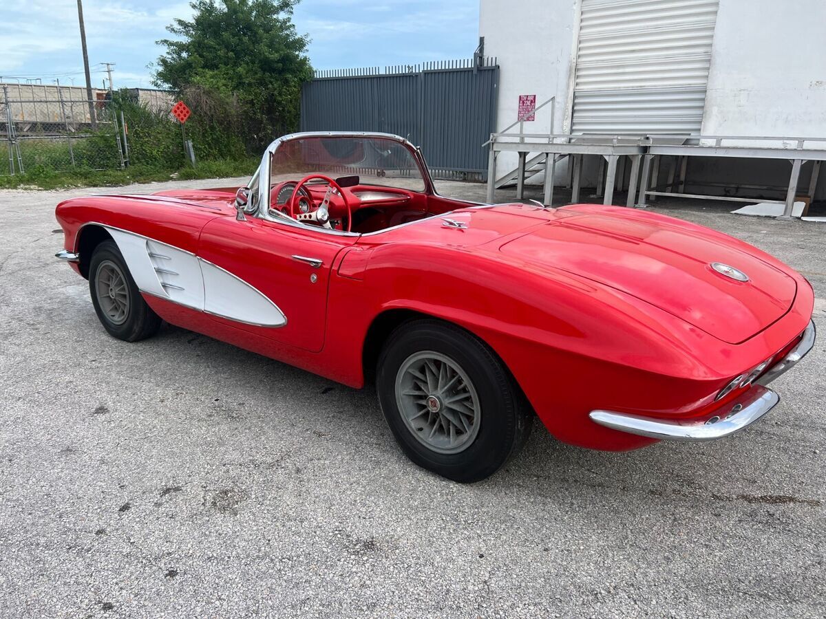 1961 Chevrolet Corvette - photo 7