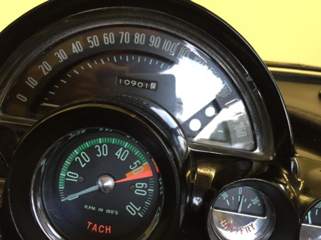 1961 Chevrolet Corvette - photo 12