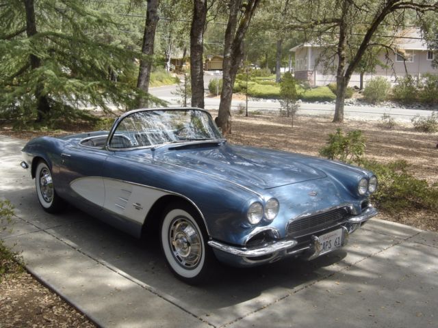 1961 Corvette Converible, Jewel Blue 1961 Chevrolet Corvette