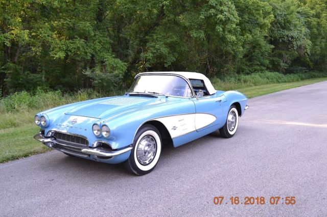 1961 Chevrolet Corvette 283 4SPD CONVERTIBLE - photo 13