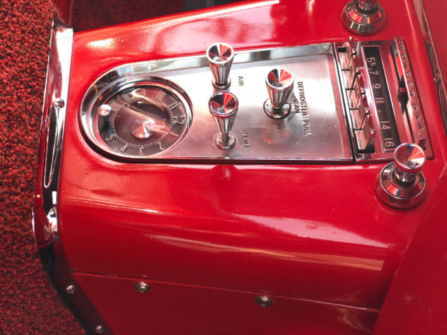 1961 Chevrolet Corvette - photo 10