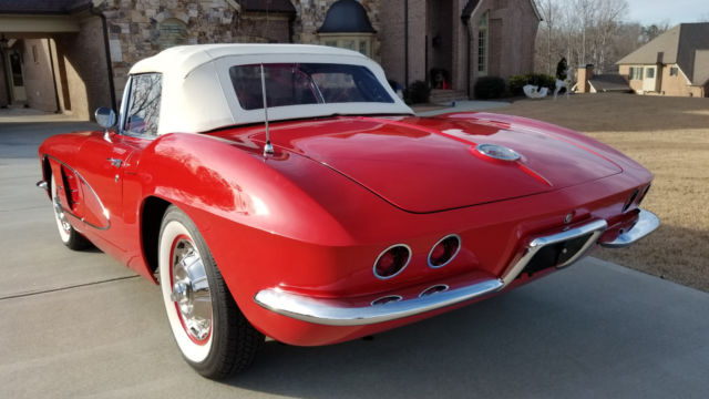 1961 Chevrolet Corvette - photo 3
