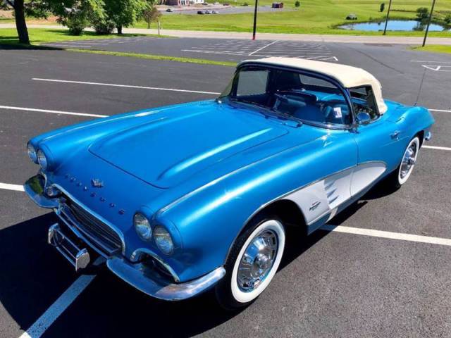 1961 Chevrolet Corvette - photo 4