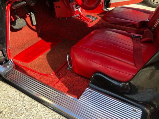 1961 Chevrolet Corvette convertible - photo 5