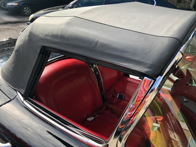 1961 Chevrolet Corvette convertible - photo 8