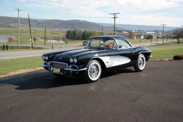 1961 Chevrolet Corvette Frame Off Resto #s Matching 283ci/245hp 2x4s Auto - photo 2