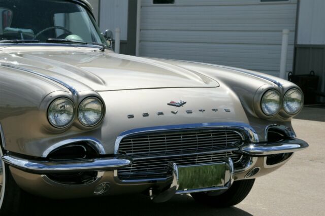 1961 Chevrolet Corvette - photo 6