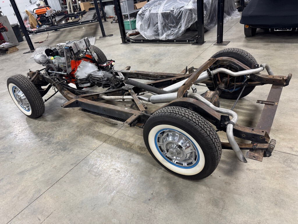 1961 Chevrolet Corvette - photo 2