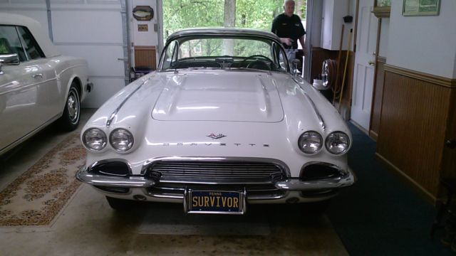 1961 Chevrolet Corvette - photo 12