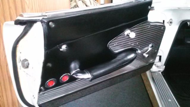 1961 Chevrolet Corvette - photo 7