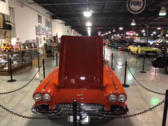 1961 Chevrolet Corvette - photo 4