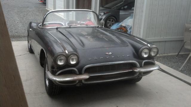 1961 CORVETTE ONE OWNER 1961 Chevrolet Corvette