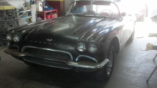 1961 Chevrolet Corvette - photo 2