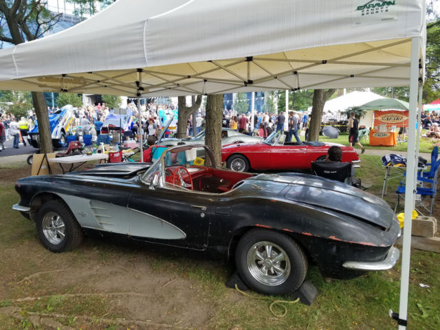 1961 Chevrolet Corvette - photo 3