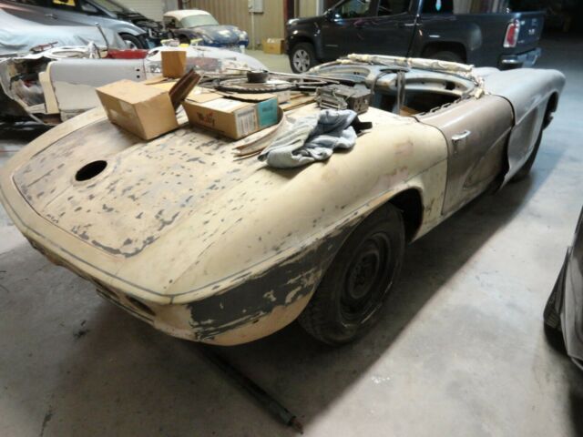 1961 Chevrolet Corvette - photo 2