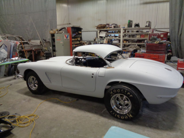 1961 Chevrolet Corvette - photo 3