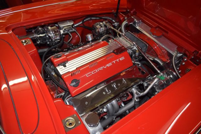 1961 Chevrolet Corvette - photo 11