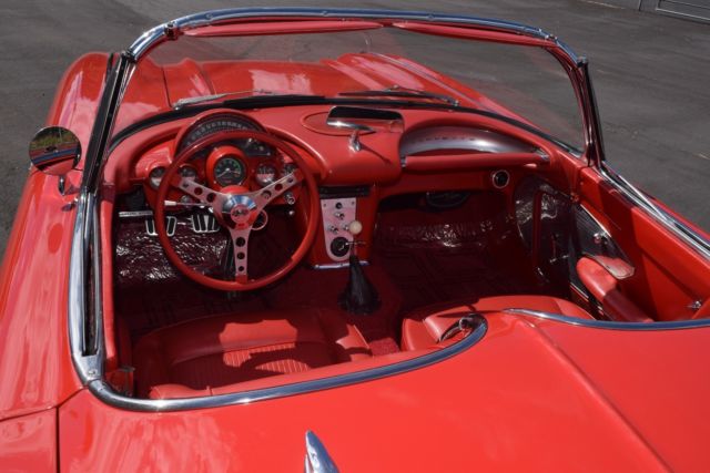 1961 Chevrolet Corvette - photo 4