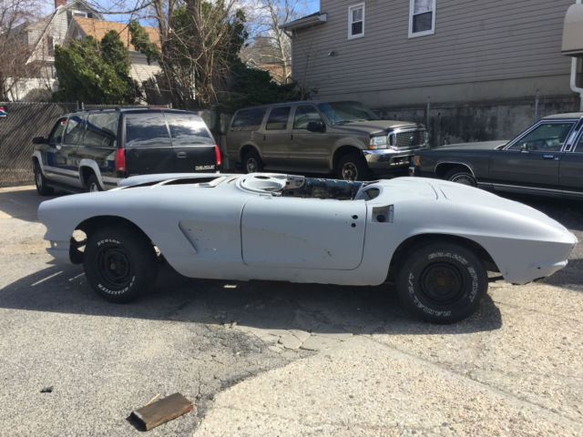 1961 Chevrolet Corvette - photo 8