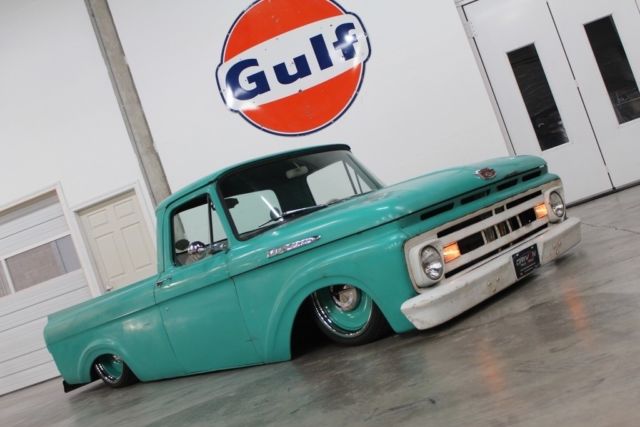 1961 F100 Custom RestoMod/Rat Rod, 302 V8, Auto,Air Ride, AC, PDB, 20s, Patina!! 1961 Ford F-100