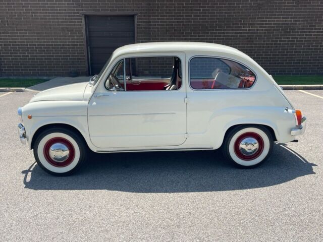 1961 FIAT 600 SUPER CLEAN & FUN TO DRIVE! - photo 3