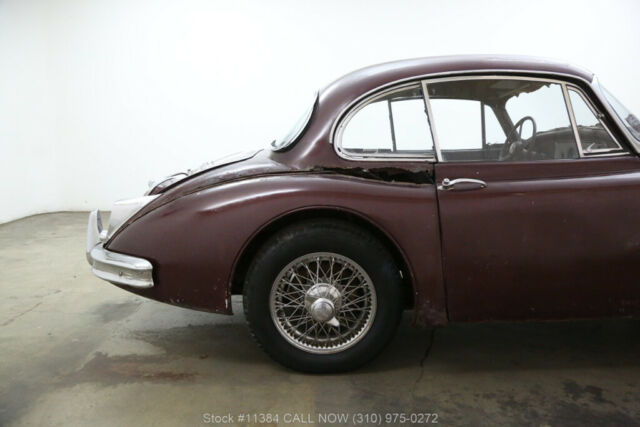 1961 Jaguar XK Fixed Head Coupe 3.8 - photo 11